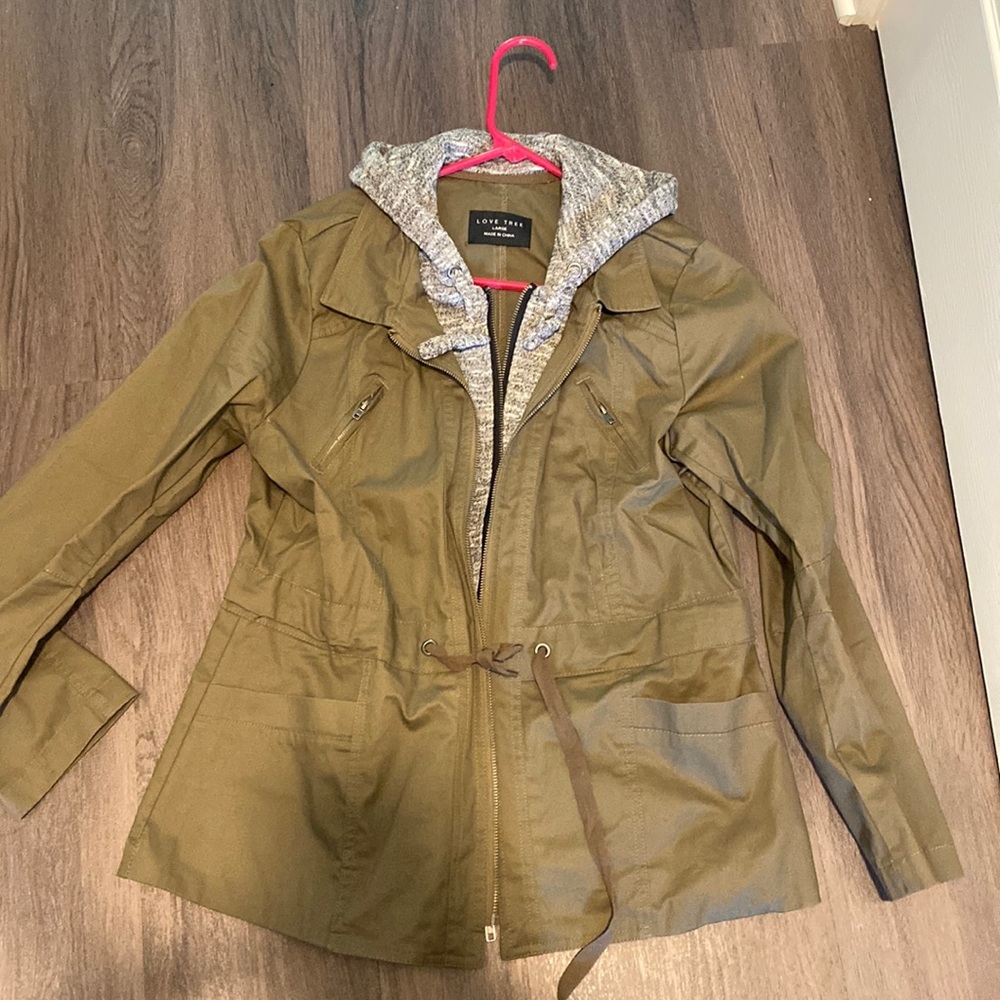 Women’s light weight jacket